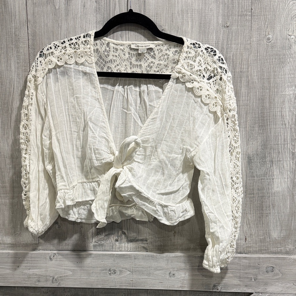 American Eagle Outfitters Cream Lace Tie-Front Blouse women’s XS U1